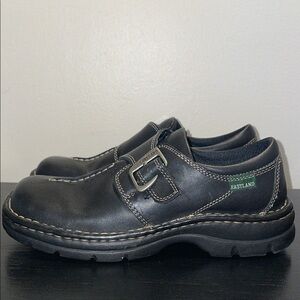 Eastland® Syracuse Womens Leather Shoes. Black.  Size 9‎
